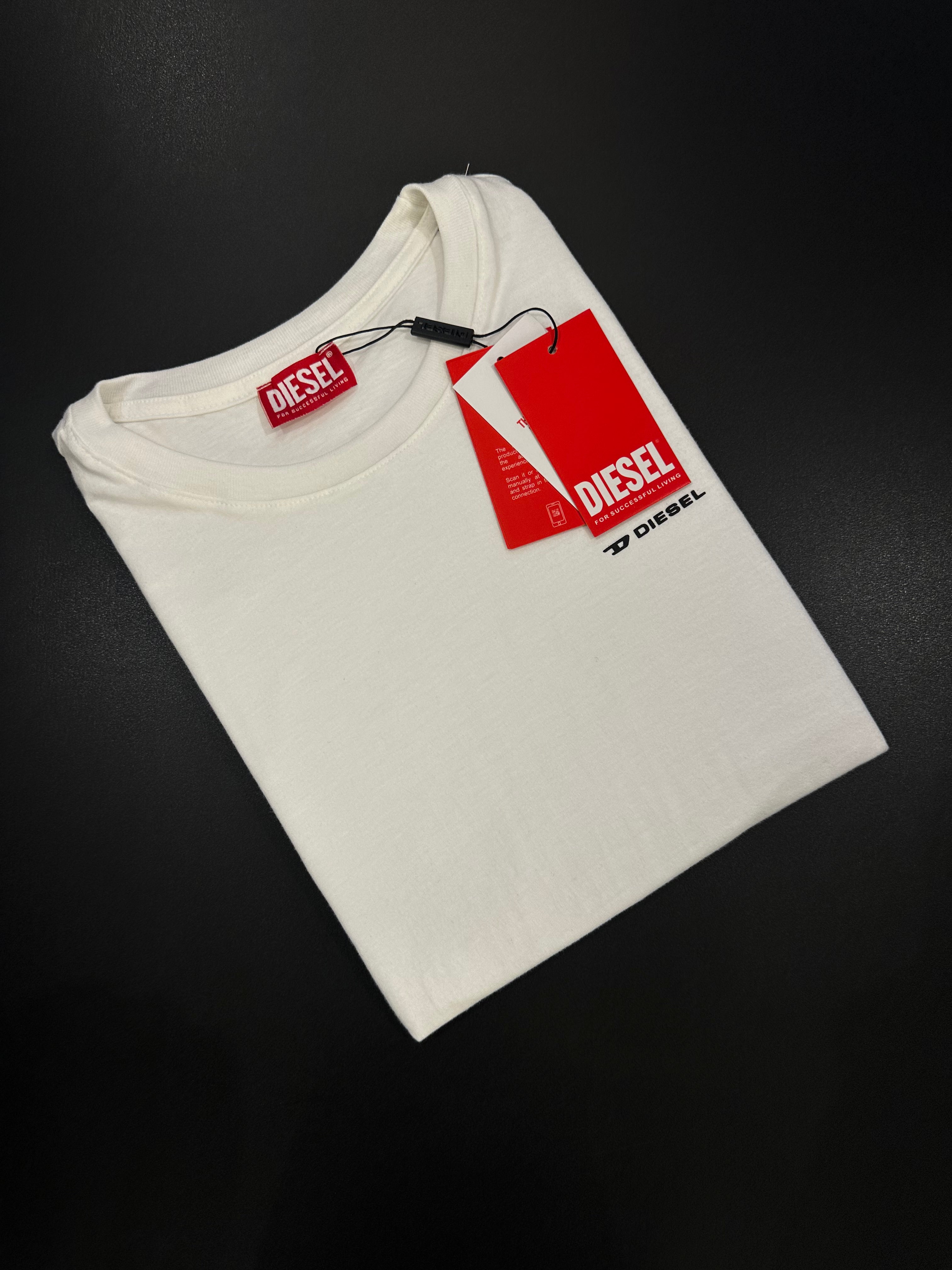 CAMISETA DIESEL LOGO PEITO - BRANCA