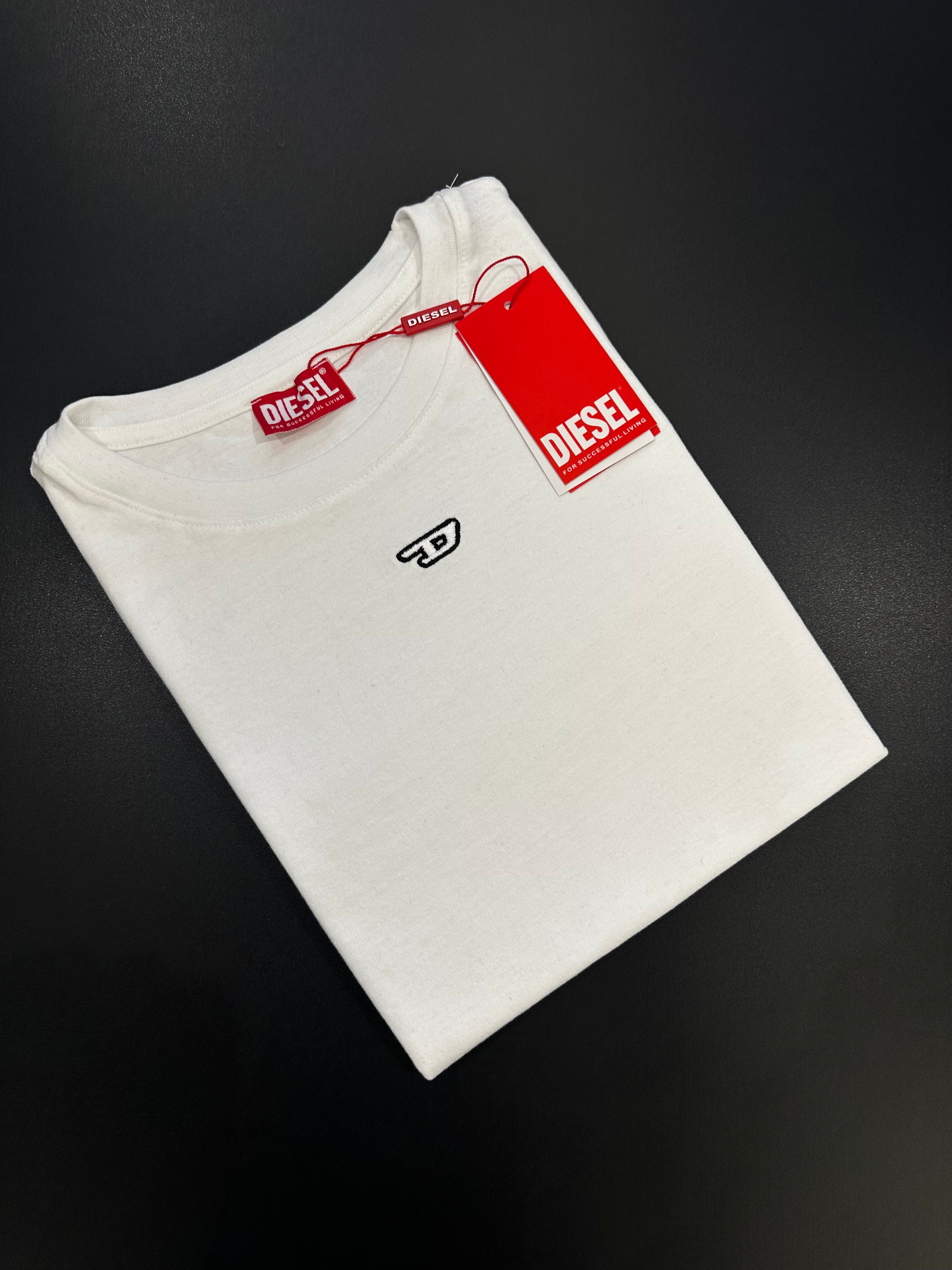 CAMISETA DIESEL LOGO MEIO PEITO - BRANCA