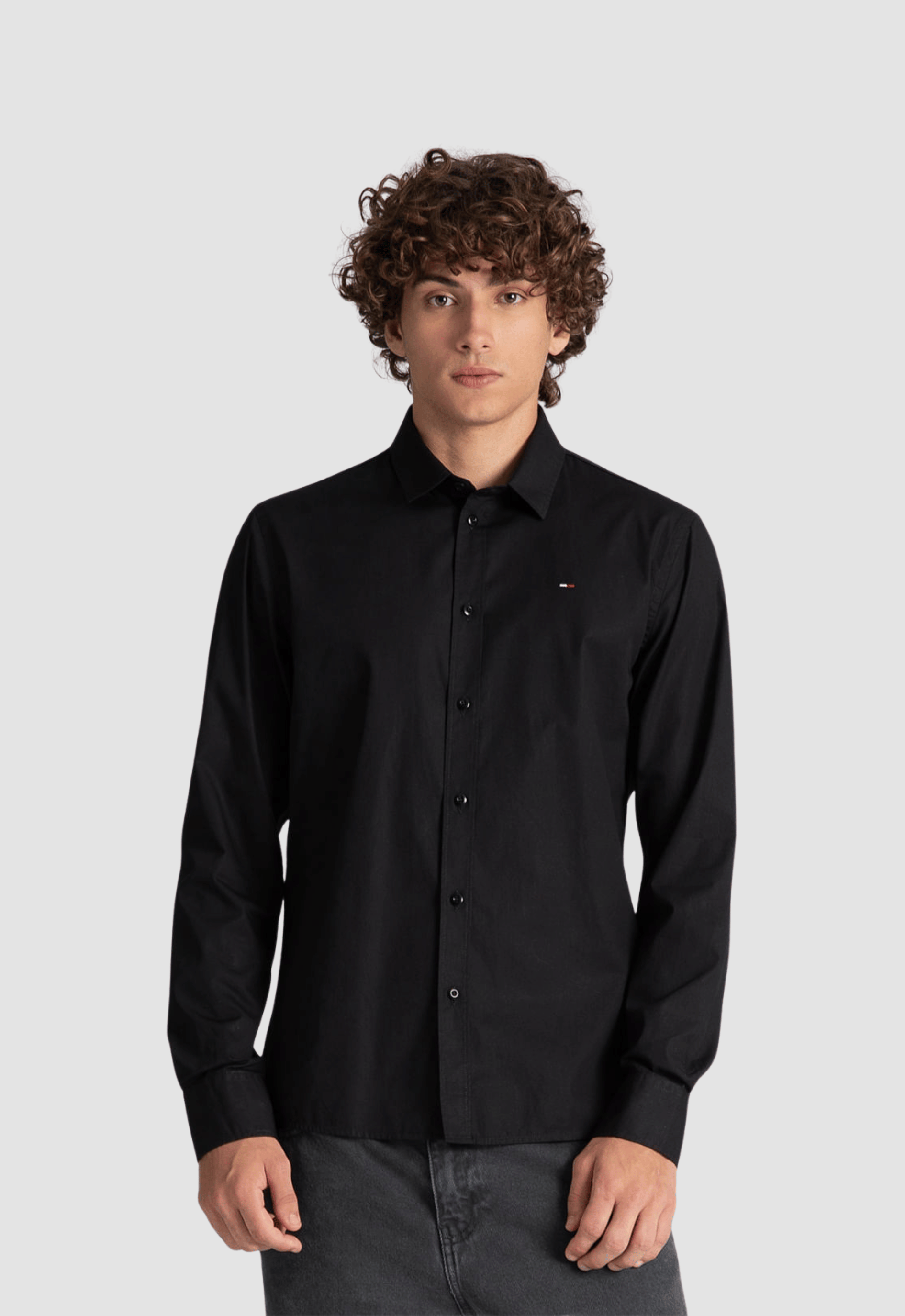 CAMISA TOMMY HILFIGER REGULAR FIT- PRETA