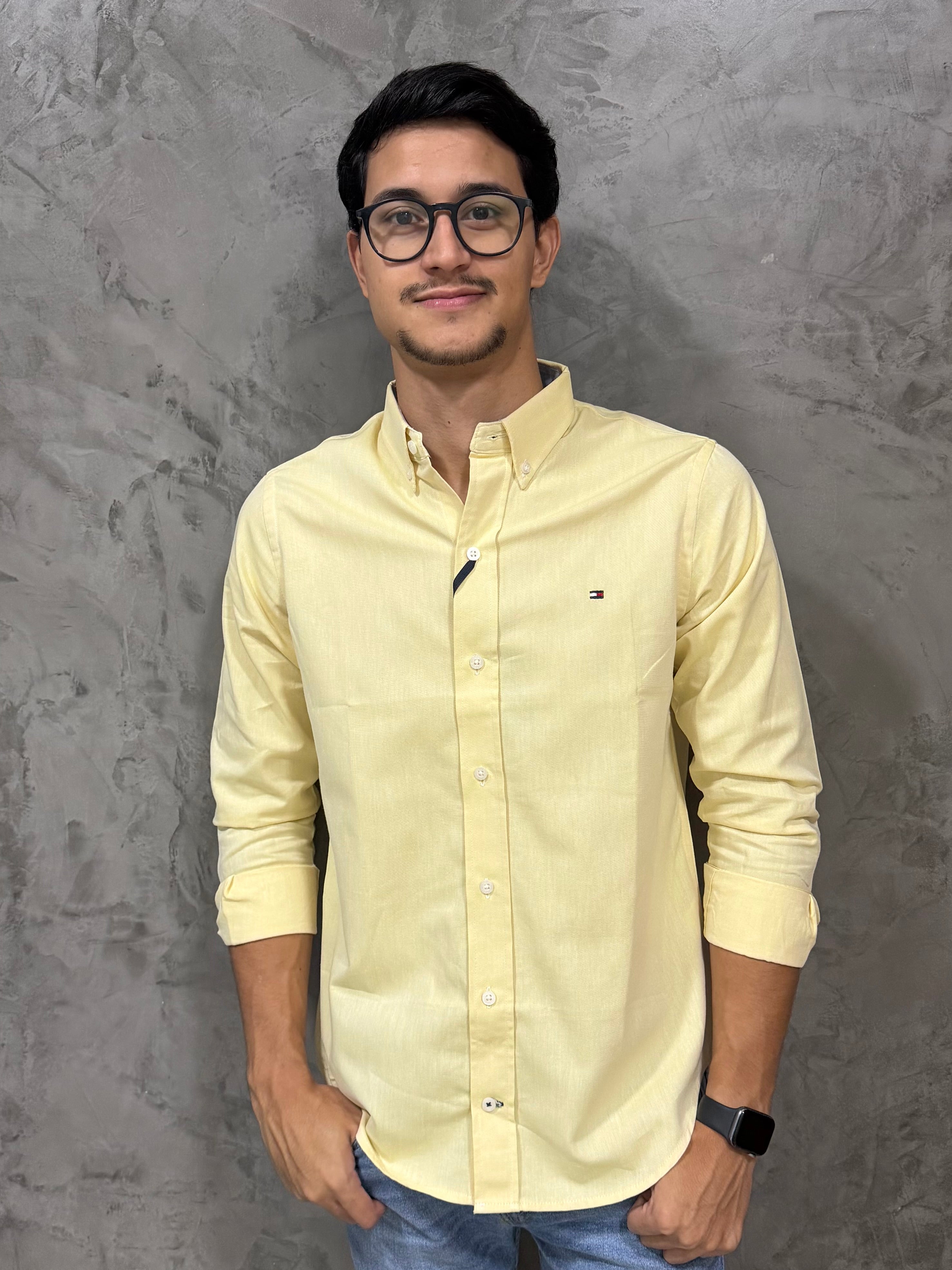 Camisa Tommy Hilfiger Manga Longa Regular Fit - Amarela